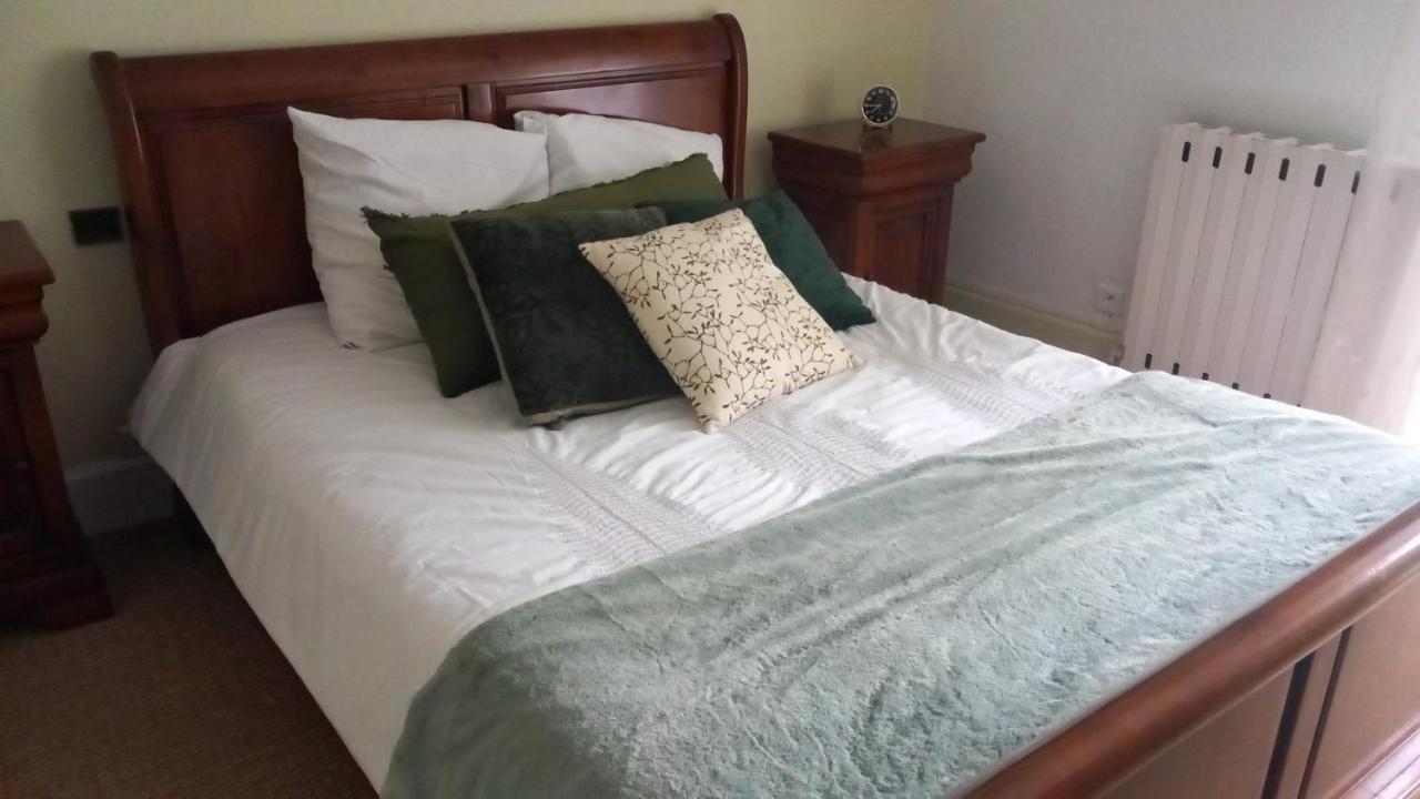 Le Jardin Secret Bed & Breakfast Saint-Antonin Ngoại thất bức ảnh