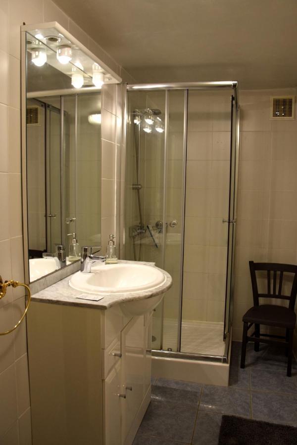 Le Jardin Secret Bed & Breakfast Saint-Antonin Ngoại thất bức ảnh