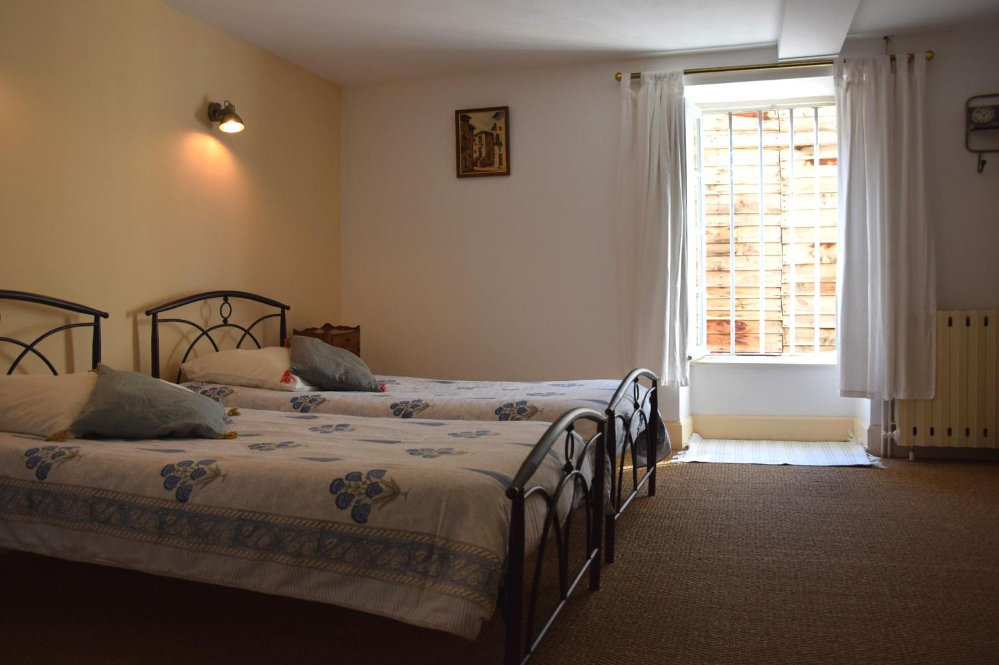 Le Jardin Secret Bed & Breakfast Saint-Antonin Ngoại thất bức ảnh